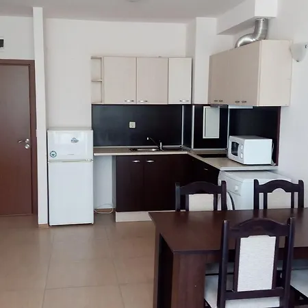 Grand Kamelia Apartament *